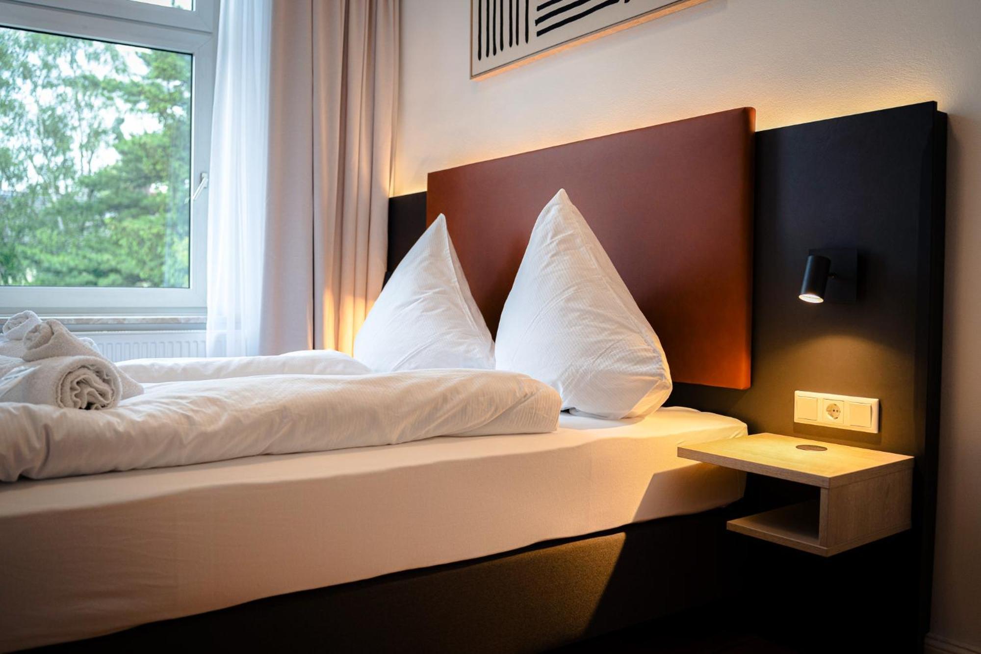 Moderne Apartments City Stadtnah -Junik Apartments ドゥイスブルグ エクステリア 写真