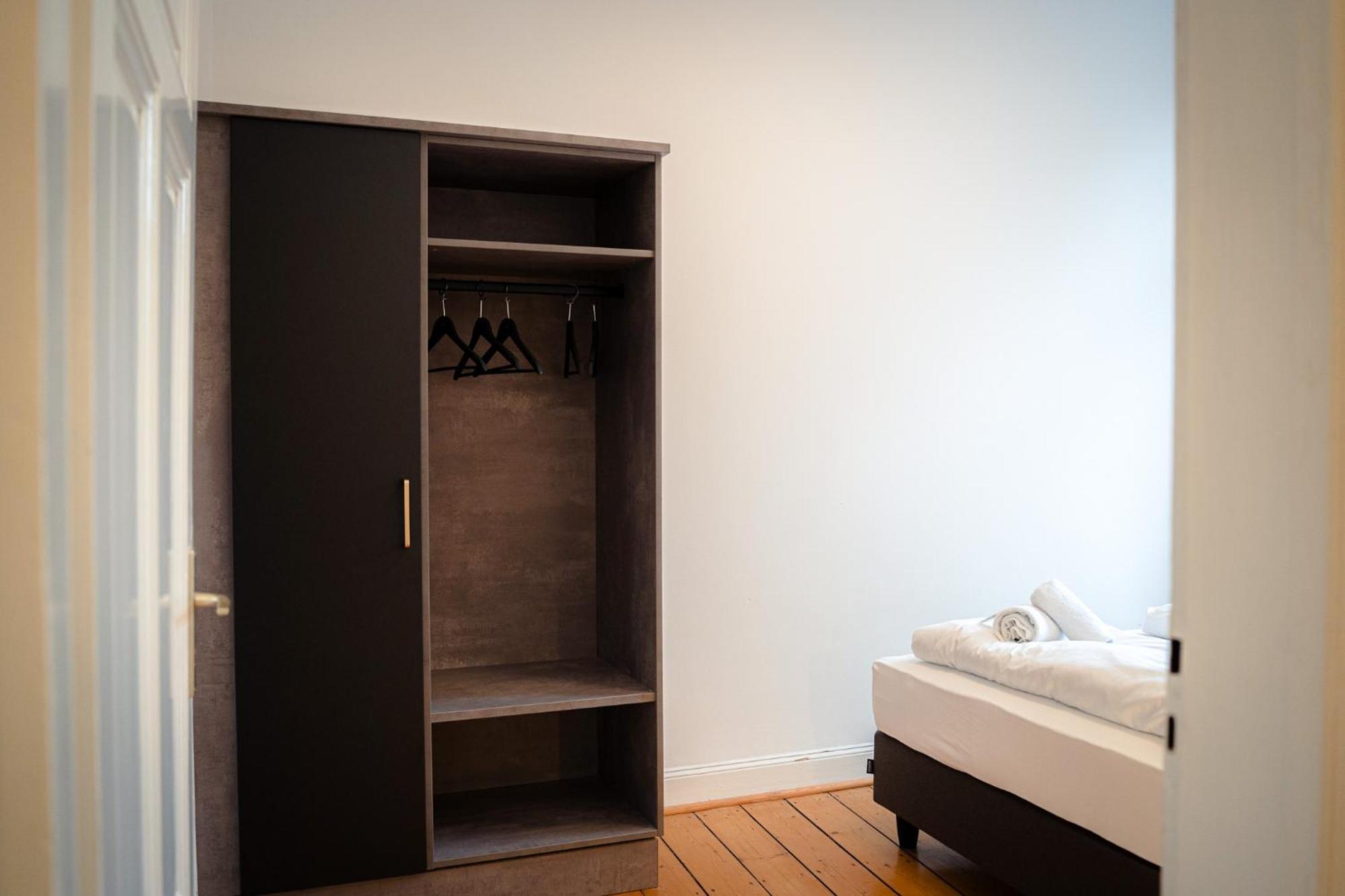 Moderne Apartments City Stadtnah -Junik Apartments ドゥイスブルグ 部屋 写真