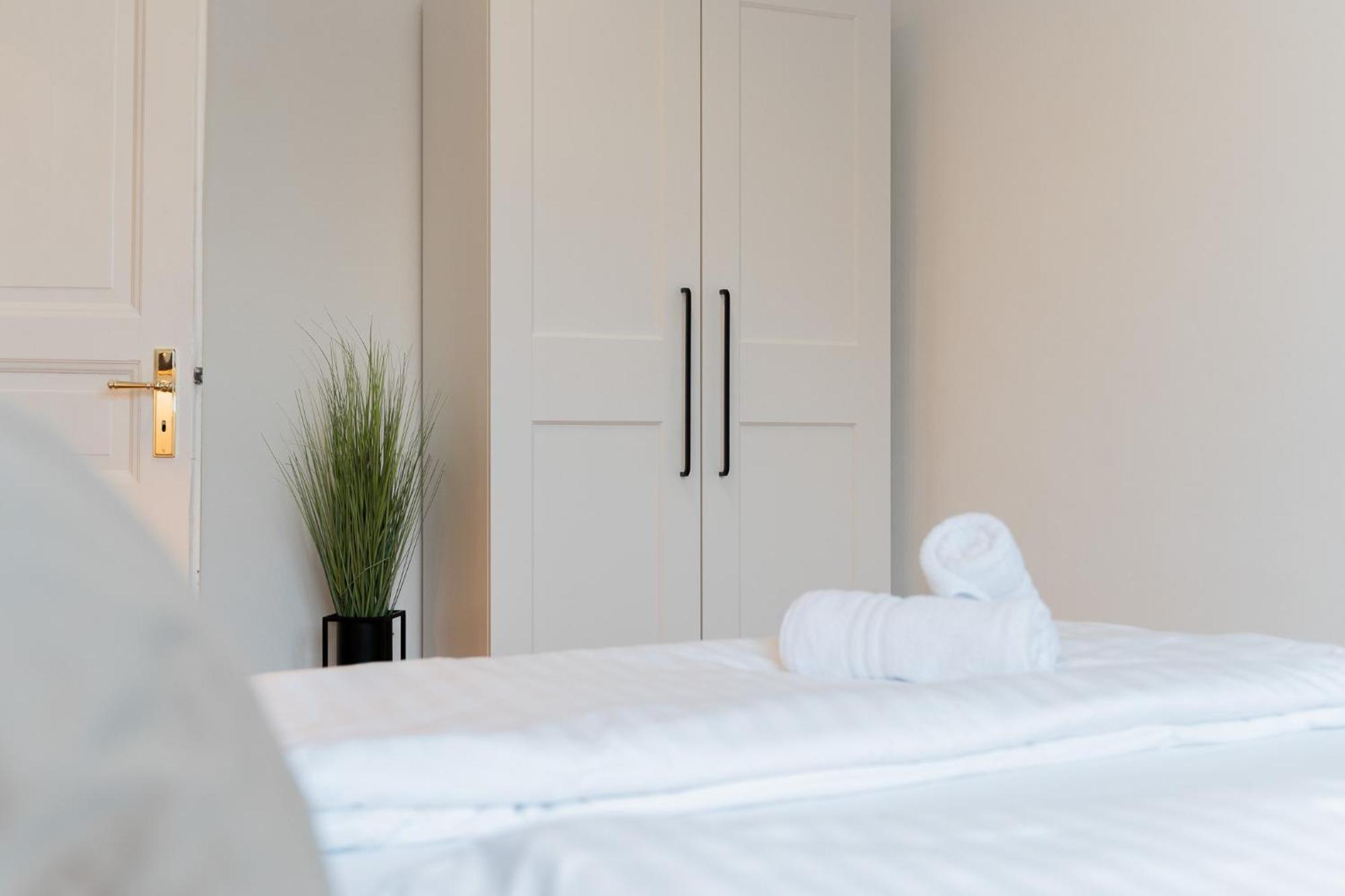 Moderne Apartments City Stadtnah -Junik Apartments ドゥイスブルグ 部屋 写真